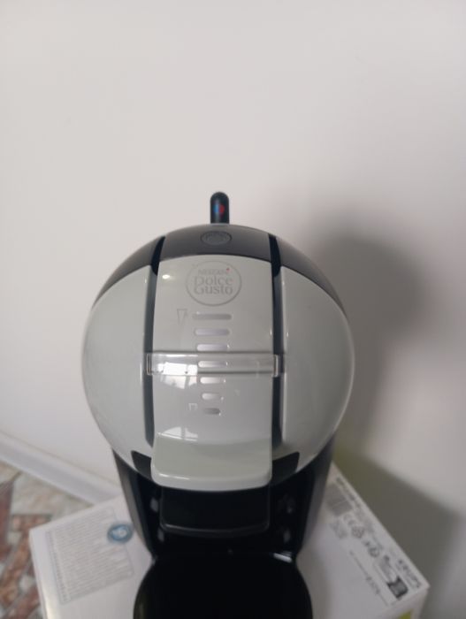 Кавоварка Dolce Gusto Mini Me KP123B