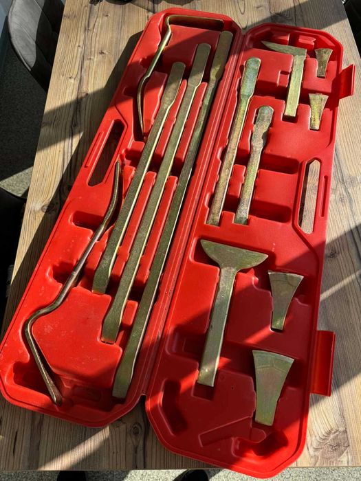 Набір рихтувальних монтувань та пристосувань кованих 13 предметів