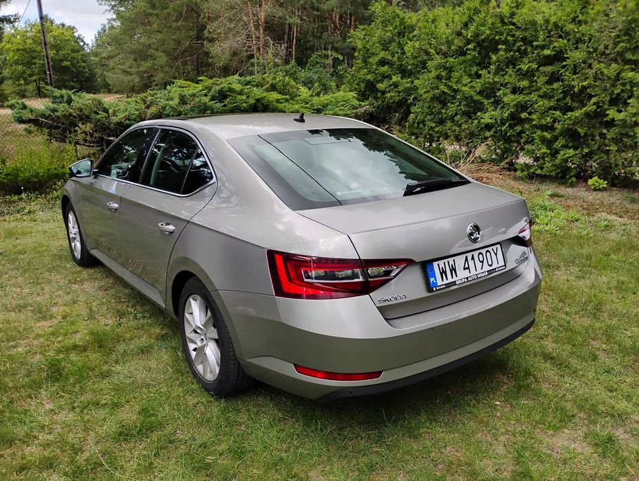 Skoda Superb drugi właściciel, stan bardzo dobry