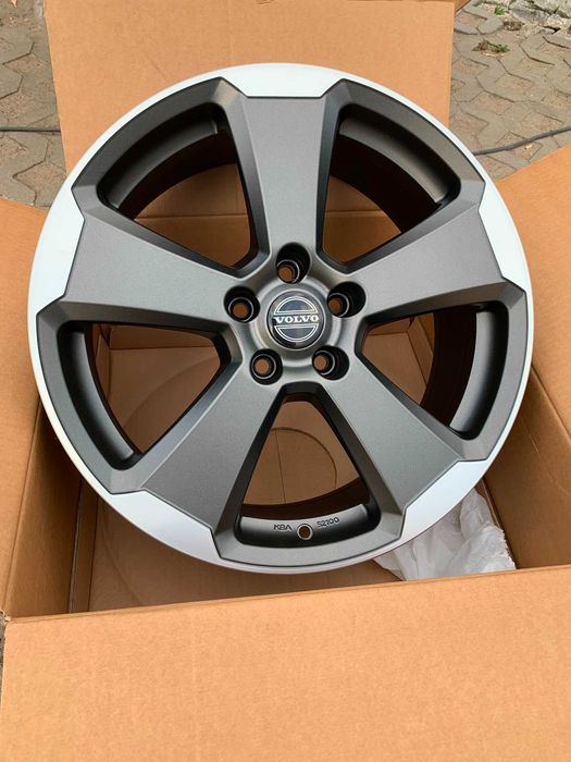 NOWE Alufelgi 5x108 18cali Ford Mondeo Focus Kuga Volvo XC40 XC60 V60 V50