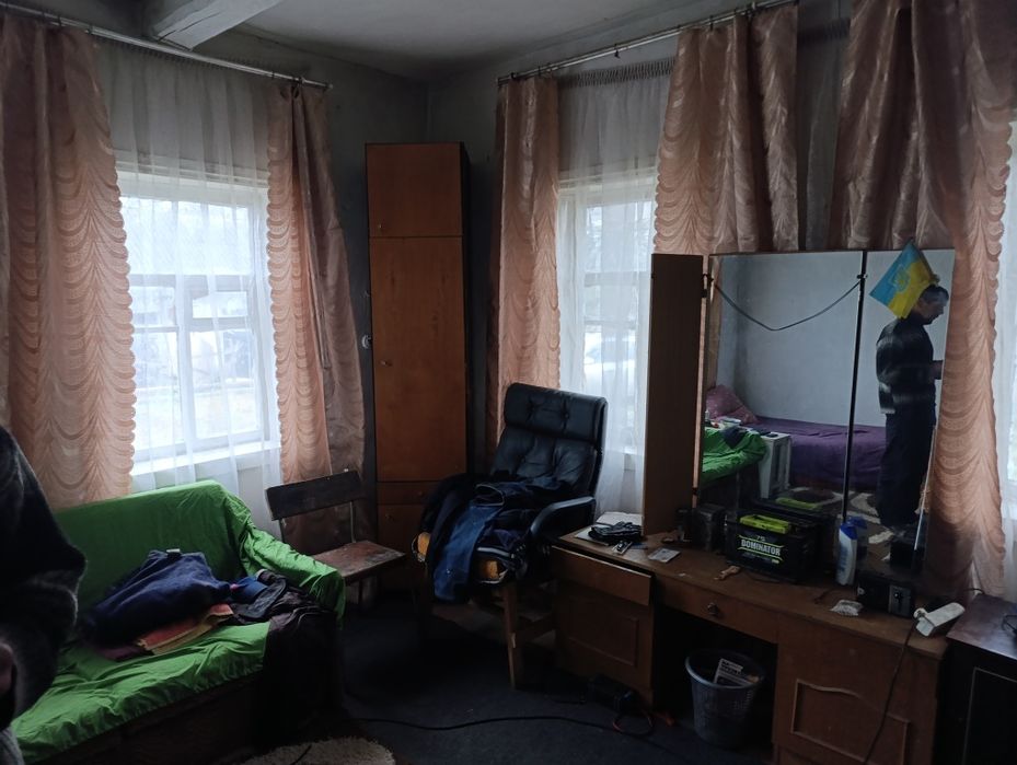 Будинок знаходиться в живописьній місцевісті с.Хоцькі.