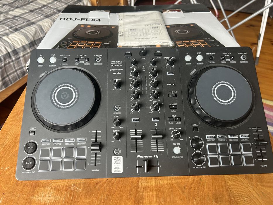 Ddj flx 4 kontroler