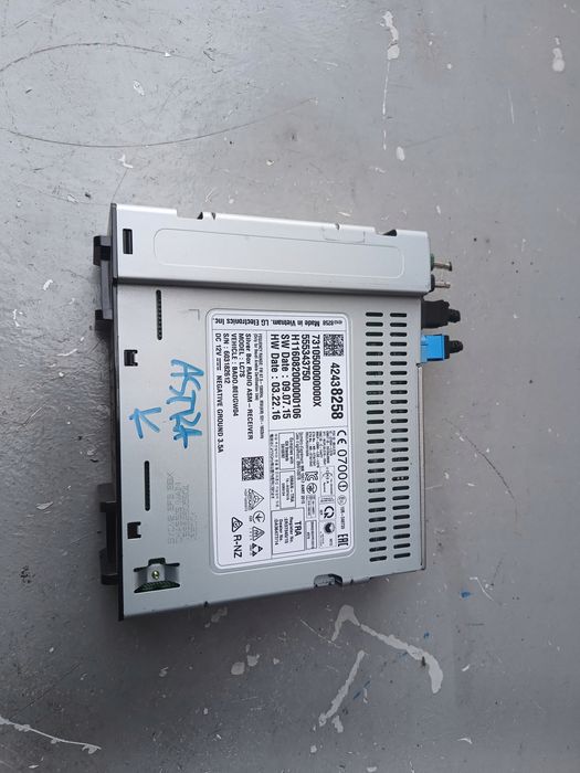 opel astra k v 15r- moduł radia silver box 42438258