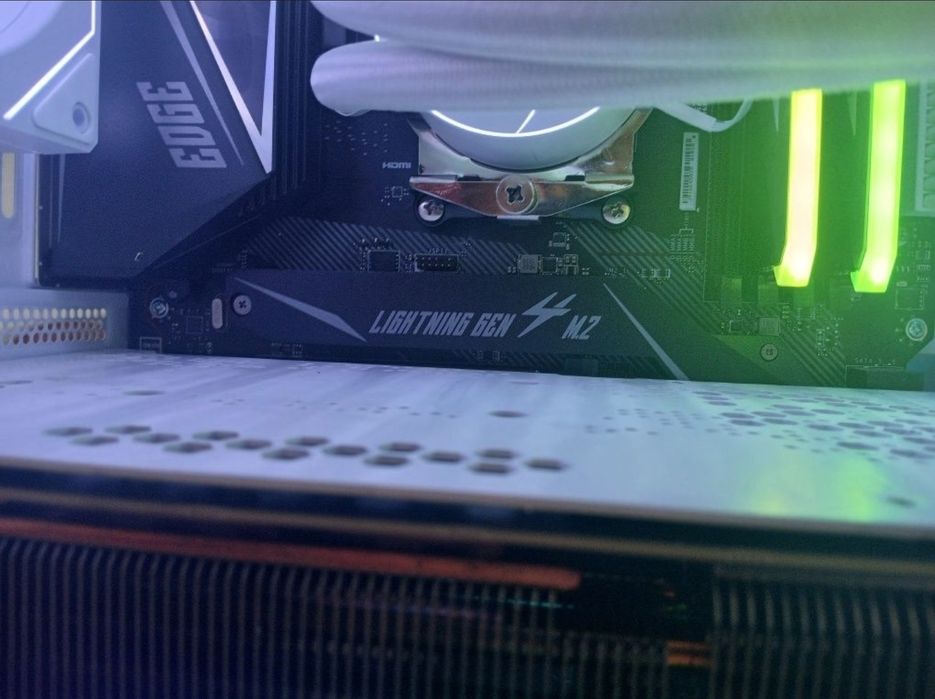 Pc gamer high-end rtx 3070ti ryzen 7 5800x 32gb ram 1tb nvme