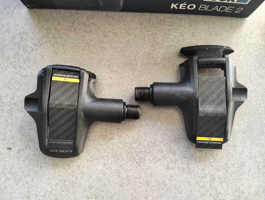 Pedais LOOK Keo Blade carbon + travessas