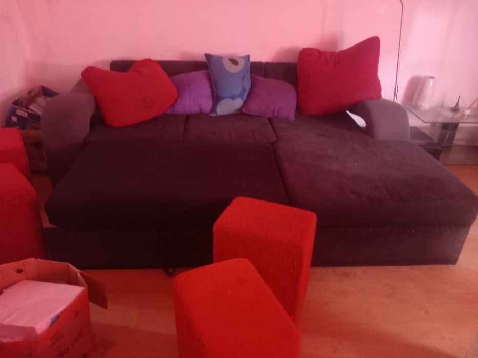 Vendo recheio de casa .motivo saida para o estrangeiro