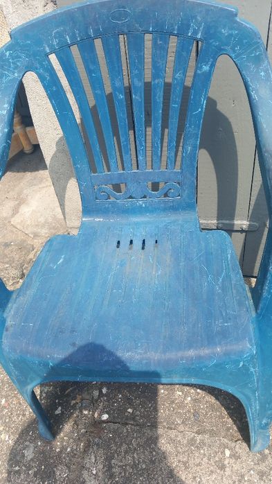 2 krzedla plastikowe mocne stabilnie