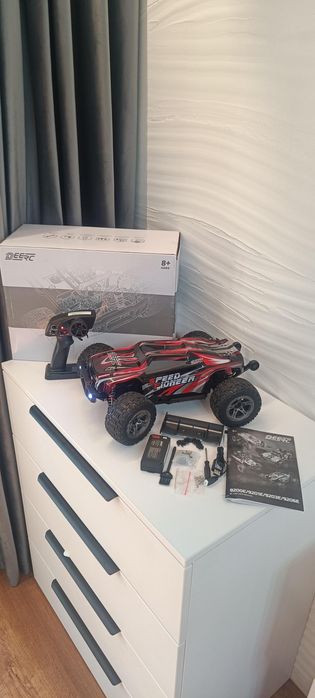 Машинка на радіокеруванні  DEERC 003E,(H16E-70км/ч),1:14, 4WD, 50км/ч