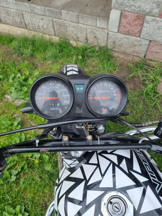 Продам мотоцикл viper v125s 2020