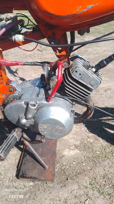 Продам мопед карпати