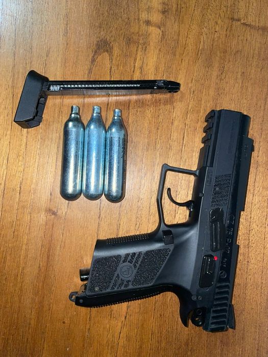 Cz 75 airsoft CO2