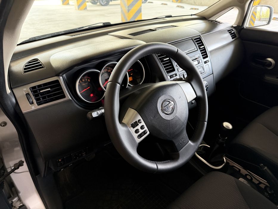 Nissan tiida 1.8 механика 6ст