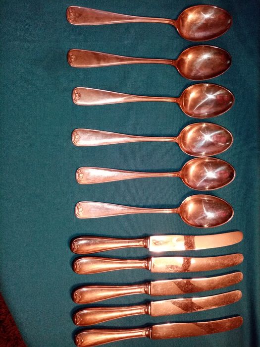 Posrebrzane sztućce powojenne