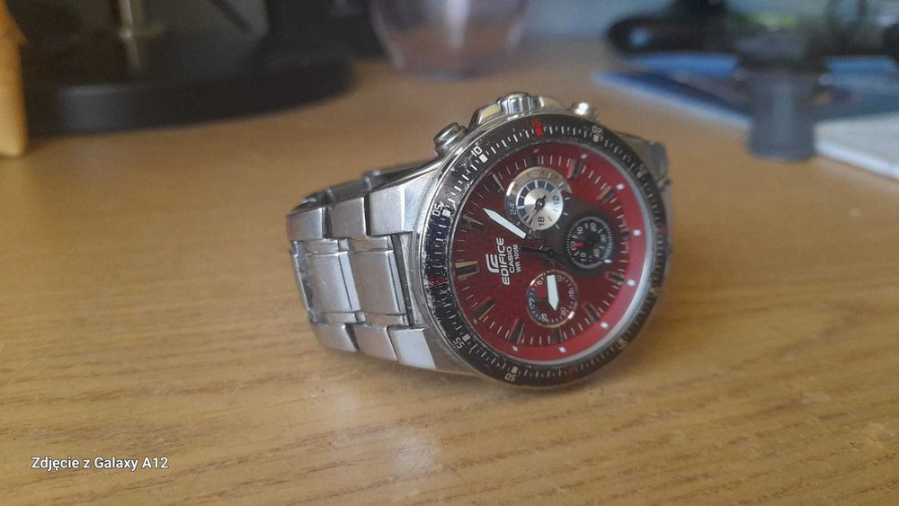 Casio Edifice 5116 EF-552 red dial, używany w pełni sprawny.