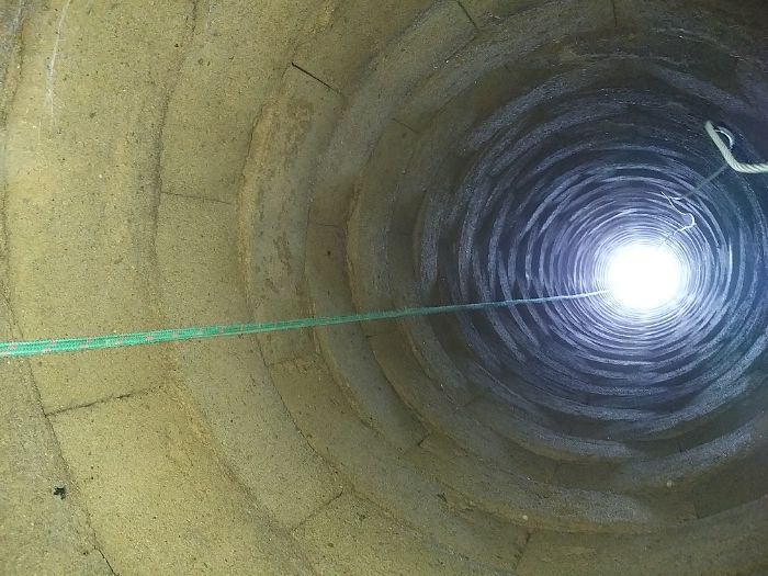 Czyszczenie Studni Kręgowej, studnia kregowa