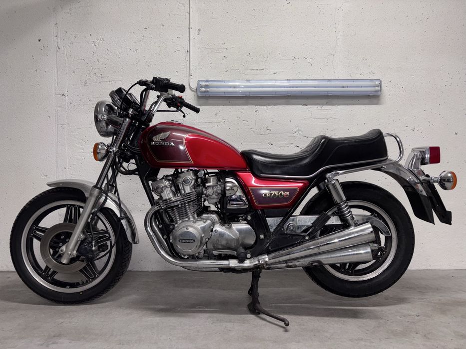 CB750C CB750 Custom RC06 oryginał