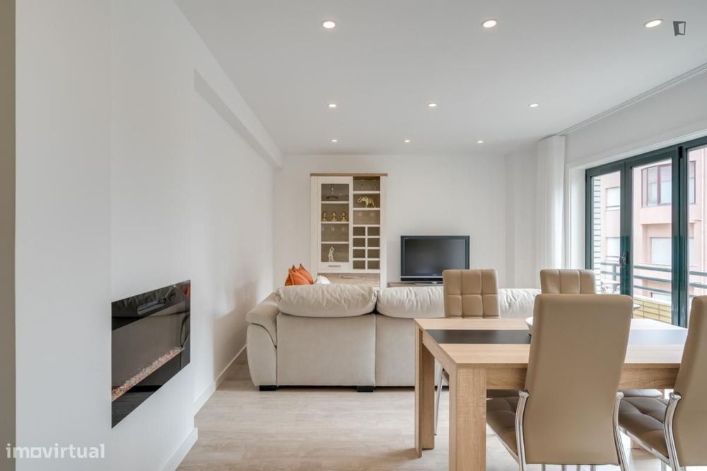 Apartamento com 1 quartos - localizado em Póvoa de Varzim Porto