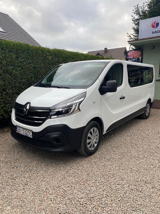 Wynajem Trafic Long 9 osobowy