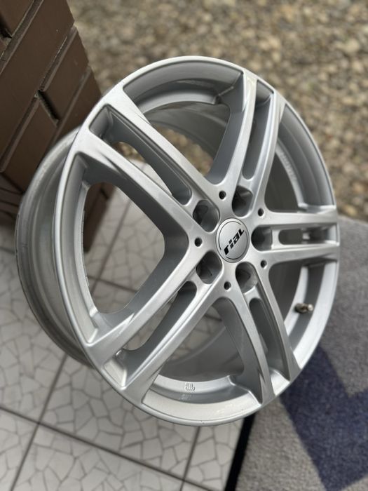 Титани Rial R17 5x114.3, Honda , Рено Nissan, Kia, Міцубісі, Тойота