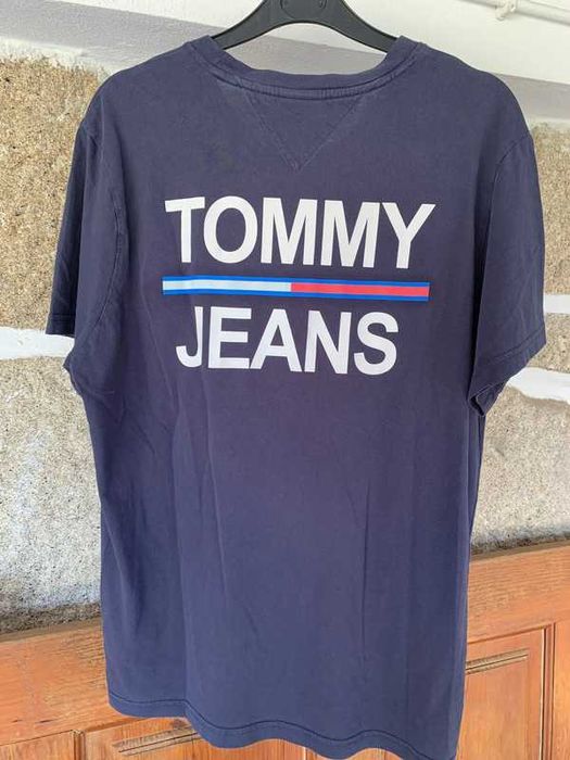 T-shirt azul escura Tommy Jeans L tamanho pequeno