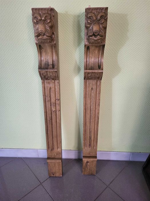 Zdemontowana konsola przyścienna