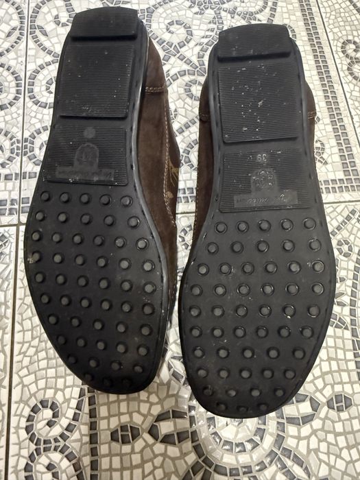 Louis Vuitton оригінальні 38 розмір кросовкі
