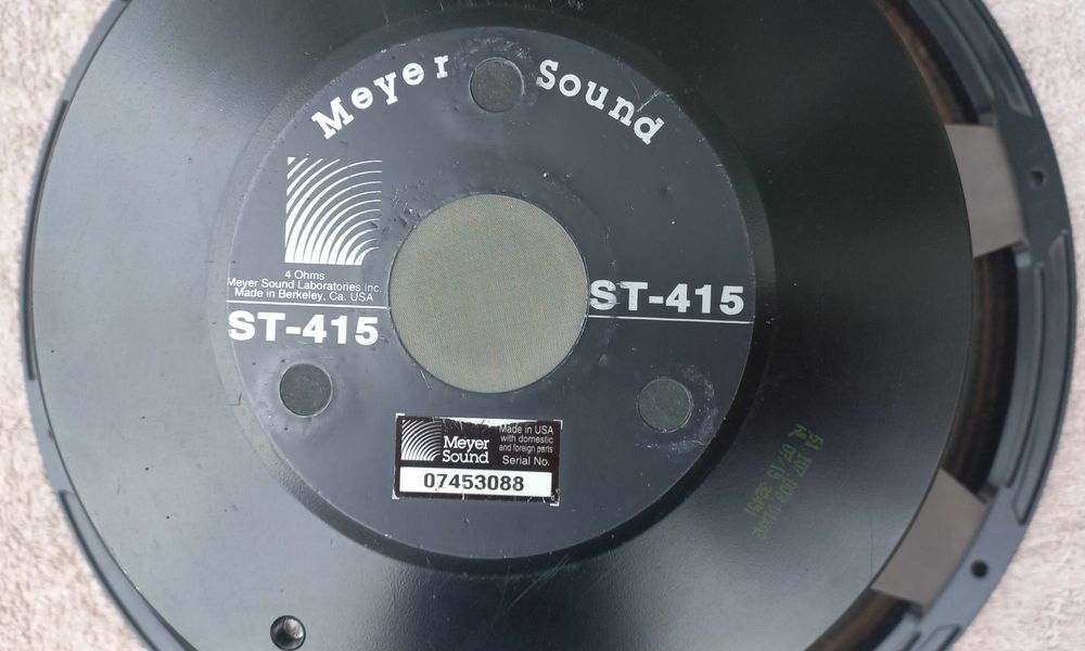 Динамик Meyer Sound ST-415