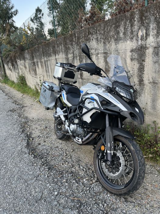 Benelli trk 502x