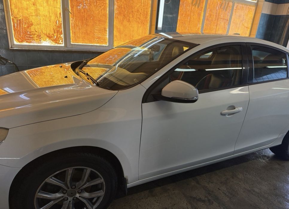 Срочний продаж volvo s60,в чудовому стані