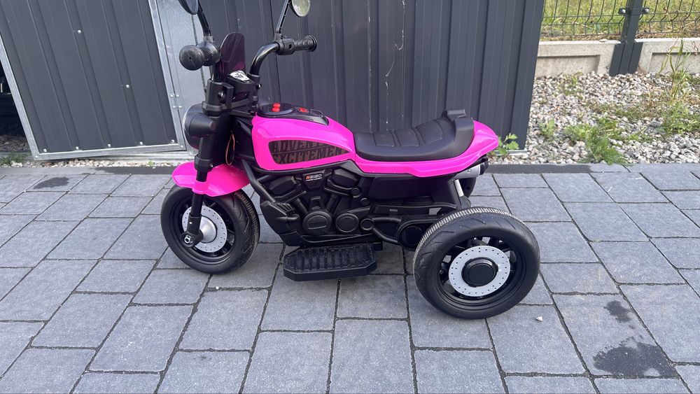 Motocykl na akumulator- szomik