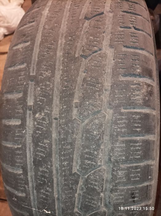 Шини автомобільні