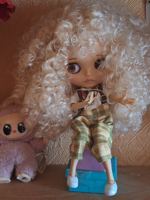 Куклы BJD шарнирные и LOL.