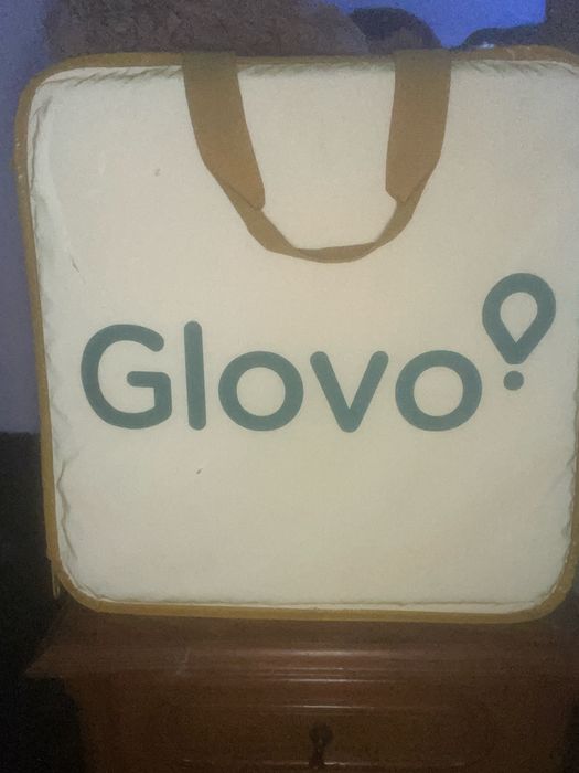 Mochila  da Glovo em muito bom estado (como nova)