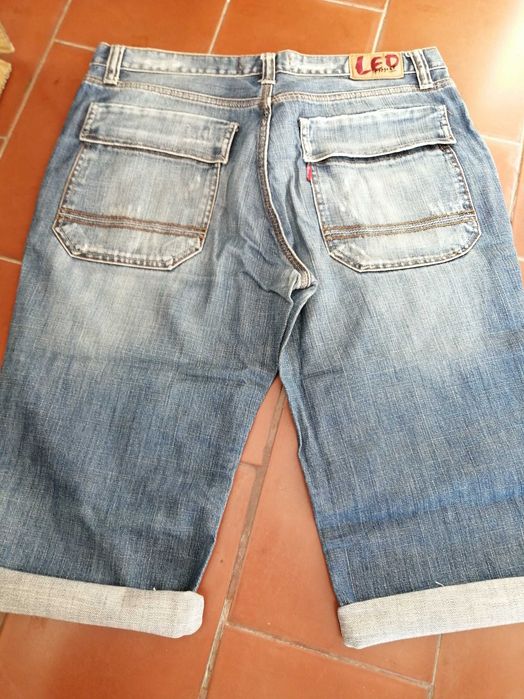 calções de ganga tam 42