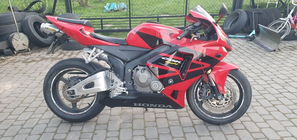 Honda cbr600rr pc37 polift