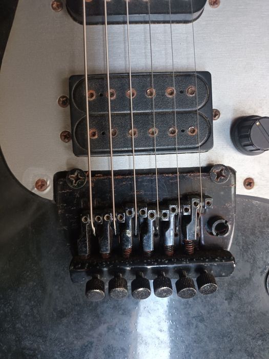 Vester Stratocaster modificada