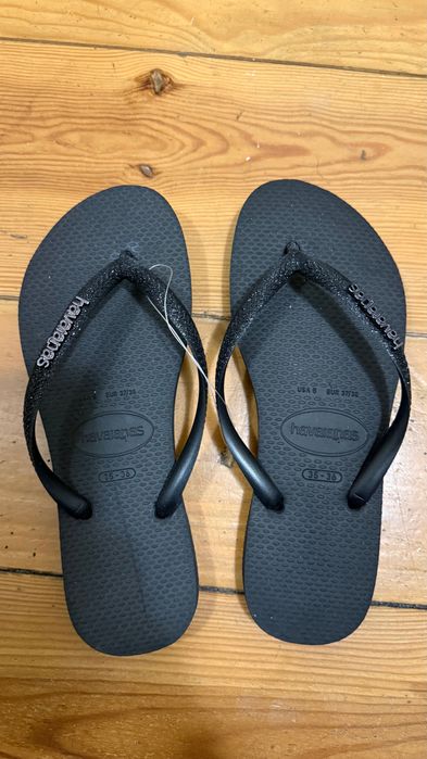 Vendo Havaianas originais de cor preta