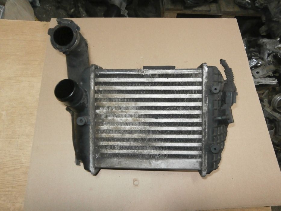 audi a4 b6 b7 2,5 tdi intercoller lewy