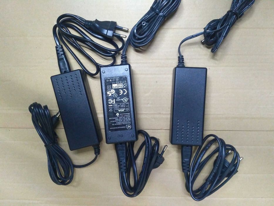 Блок живлення 12V 3A. Адаптер питания, НОВИЙ  блок питания 12в