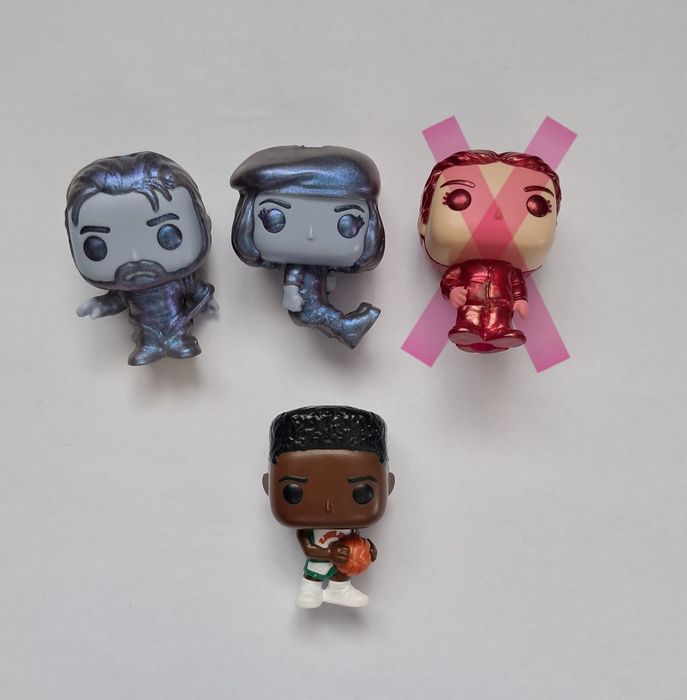 Фігурки kinder joy  Stranger Things/Дивні Дива