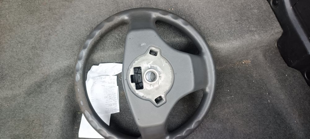Volante Opel com airbag