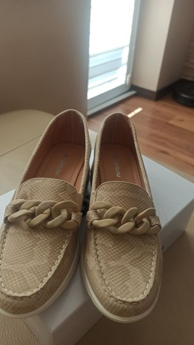Nowe Buty Inblu beżowe