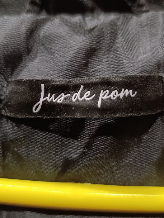 Желетка жіноча подовжена