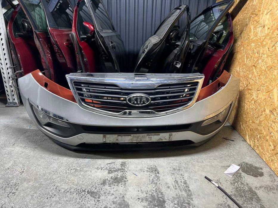 Бампер передній/задній Kia Sportage 3 Бампер киа спортейдж 3 в зборі