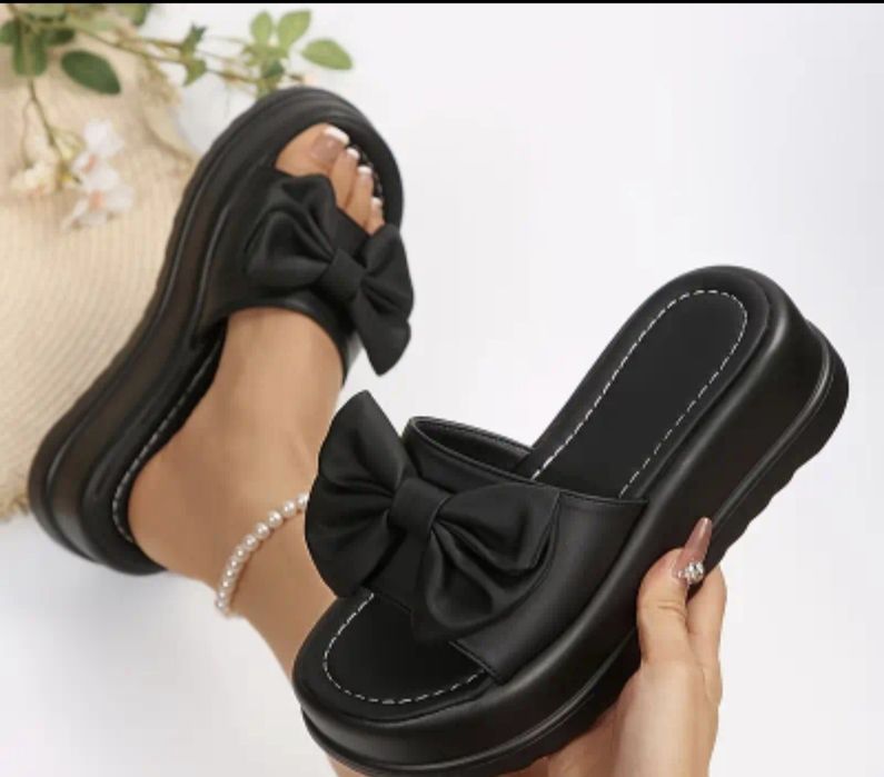 Klapki na platformie NOWE