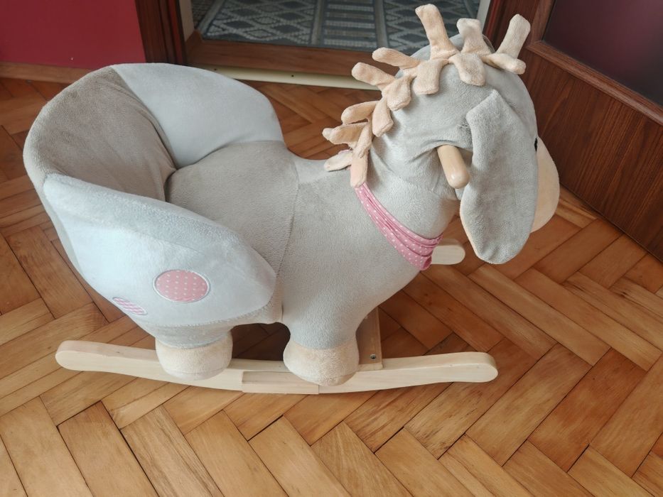 Osiołek na biegunach.