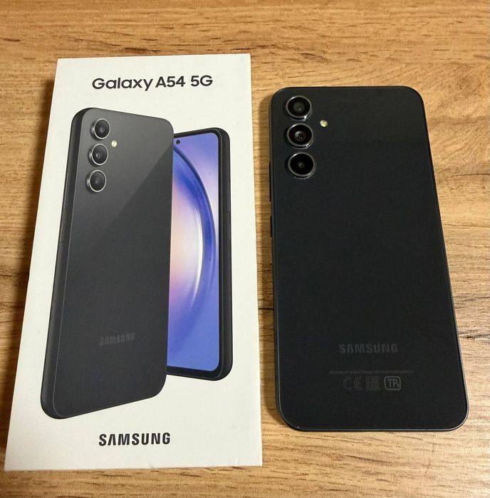 Смартфон Samsung Galaxy A54