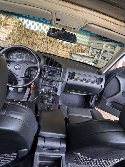 Bmw e36 Turing 318I