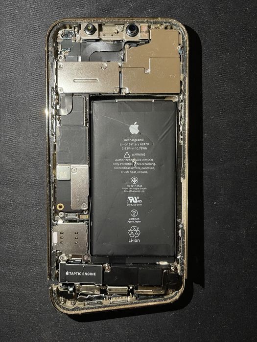 Продам iPhone 11, 12, 12Pro, 13 заблоковані на запчастини