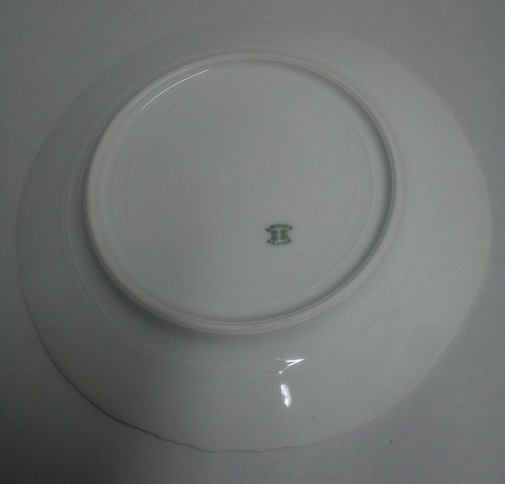 Serviço de jantar Limoges completo (58 peças),c/pouco uso, lindíssimo!